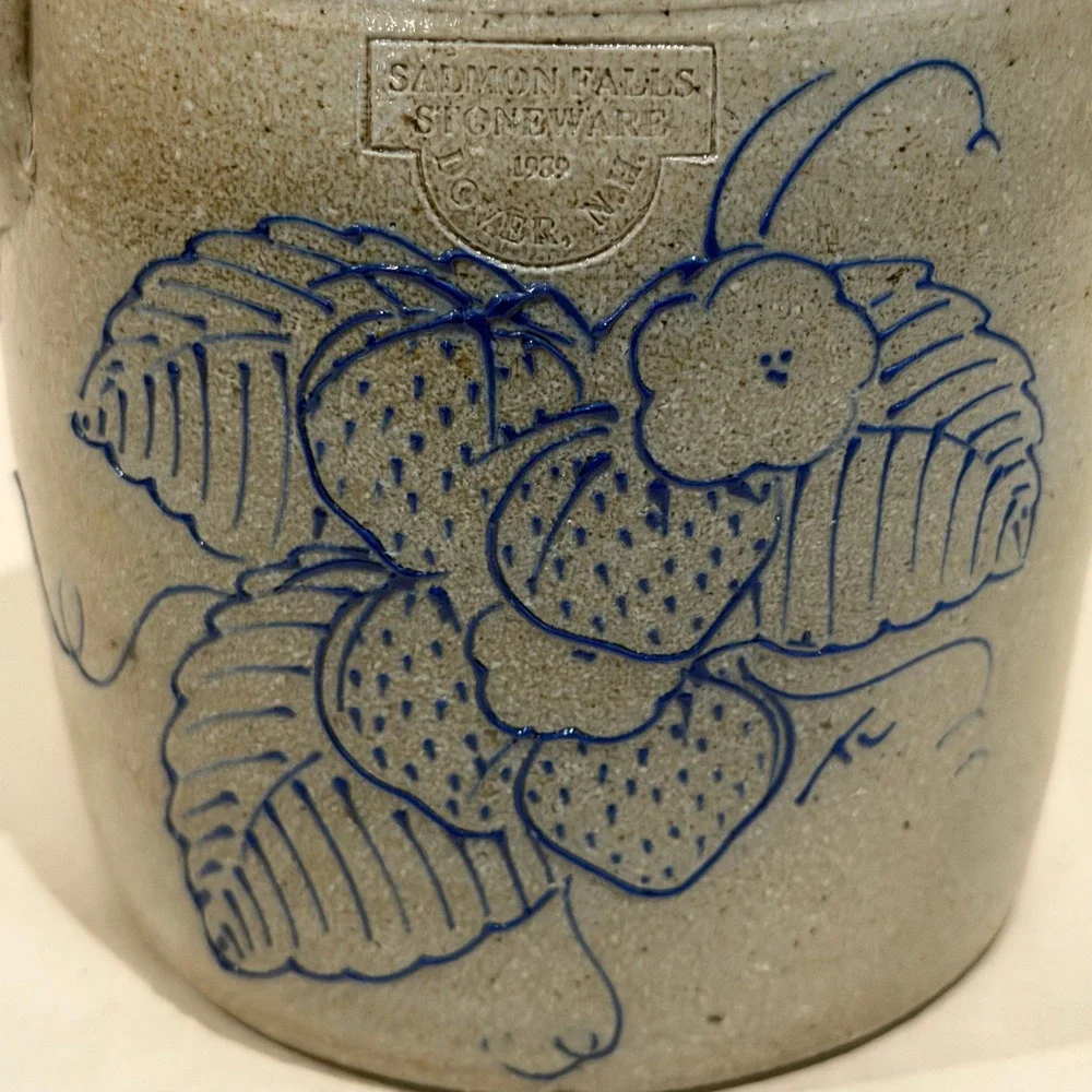 HTF Salmon Falls 1989 Lidded Handled Crock Jar Strawberry Signed Crayton-Ackley
